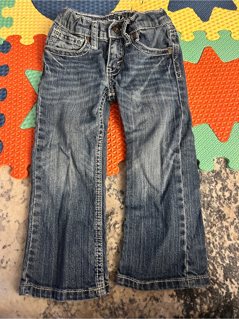Boys size 4T Cody James bootcut jeans
